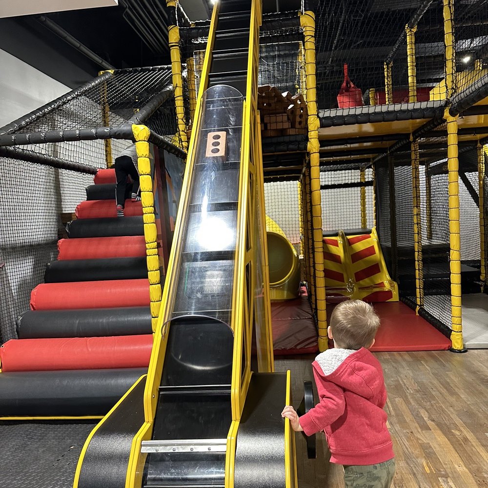 Dig It - My guy loves playing with the conveyor belt and cranking the wheel to make the play bricks to the top floor. - Indoor Playcenter Near Me - Torrance, California