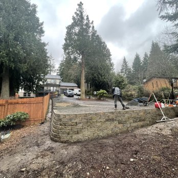 Golden Rose Landscaping - Rock wall - Landscaping Near Me Golden Rose Landscaping - Rock wall - Landscaping Near Me