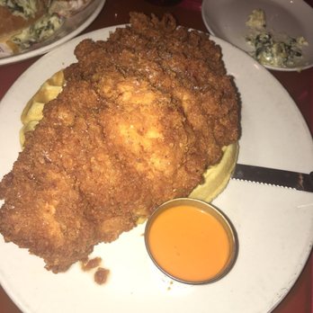 Big Pink - Chicken and Waffles - Pizza Near Me - Miami Beach, Florida