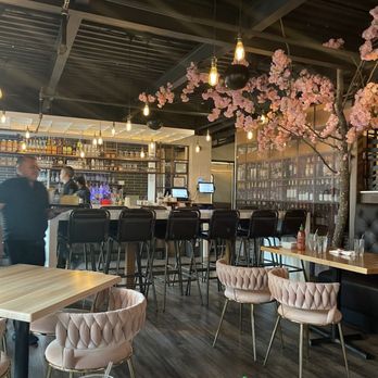 Sky Blossom - Sky blossom inside - Vietnamese Near Me - Dallas, Texas Sky Blossom - Sky blossom inside - Vietnamese Near Me - Dallas, Texas