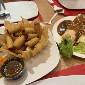 Max's Restaurant - Lumpia - Filipino Near Me - Virginia Beach, Virginia