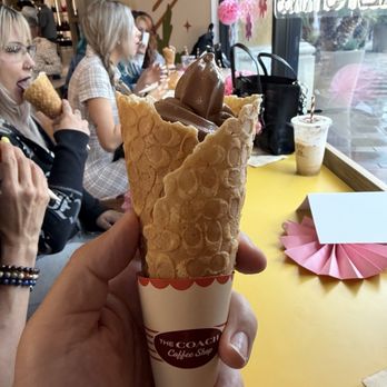 The Coach Coffee shop - Coffee & Tea Near Me - Cabazon, California