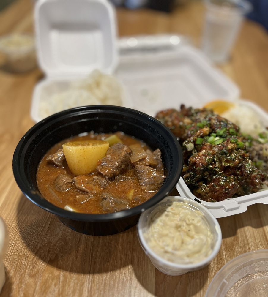 Aunty Maile’s Hawaiian Restaurant