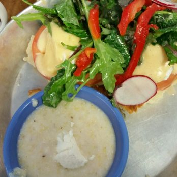 Biscuit Head - Ashville Benedict with a side of grits - Cafes Near Me - Asheville, North Carolina