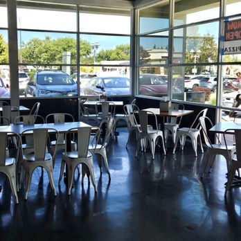 Bibo's NY Pizza - Lots of tables - Pizza Near Me - San Jose, California Bibo's NY Pizza - Lots of tables - Pizza Near Me - San Jose, California