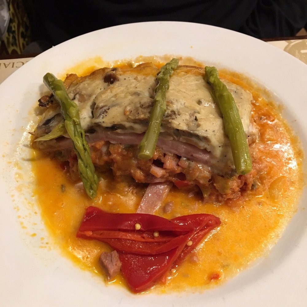 Bodegas Castañeda - Meat pie- all pork and greasy - Spanish Near Me - Granada, GR