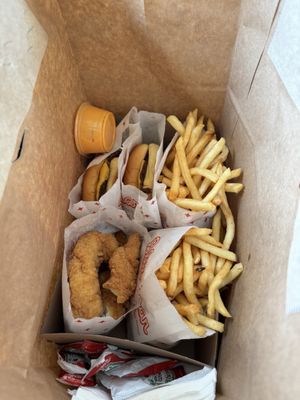 Blue Collar Burger Greenpoint by null