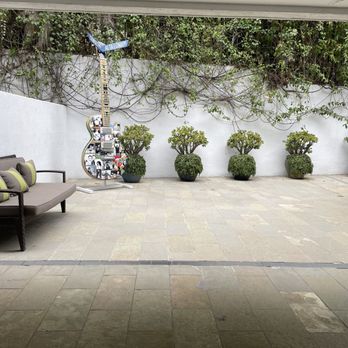 Sunset Marquis - Hotels Near Me - West Hollywood, California