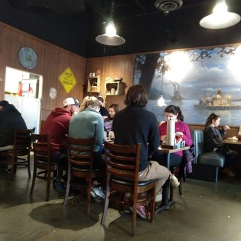 Huckleberry's - Inside - Breakfast & Brunch Near Me - Sacramento, California