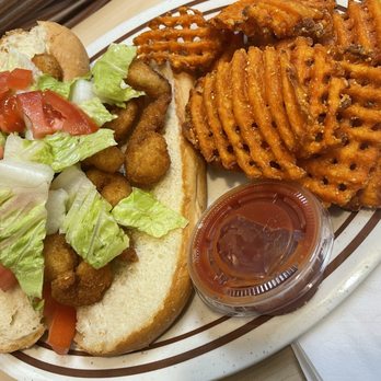 Old Bridge Diner - Shrimp with sweet potato fried - Diners Near Me - Oak Island, North Carolina Old Bridge Diner - Shrimp with sweet potato fried - Diners Near Me - Oak Island, North Carolina