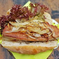 BistrOceaN - Brötchen mit gebratenem Thunfischfilet (sehr groß, 6,20€ / Stand 11/2018)