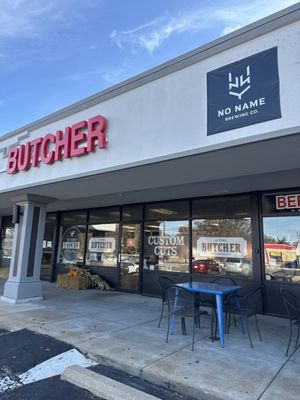 Butcher Butcher  Chicago Cutlery 47-8 Carbon Steel Butcher Knife - 7 3/4