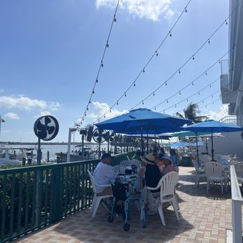 THE GREEN FLASH - Updated March 2025 - 428 Photos & 547 Reviews - 15183