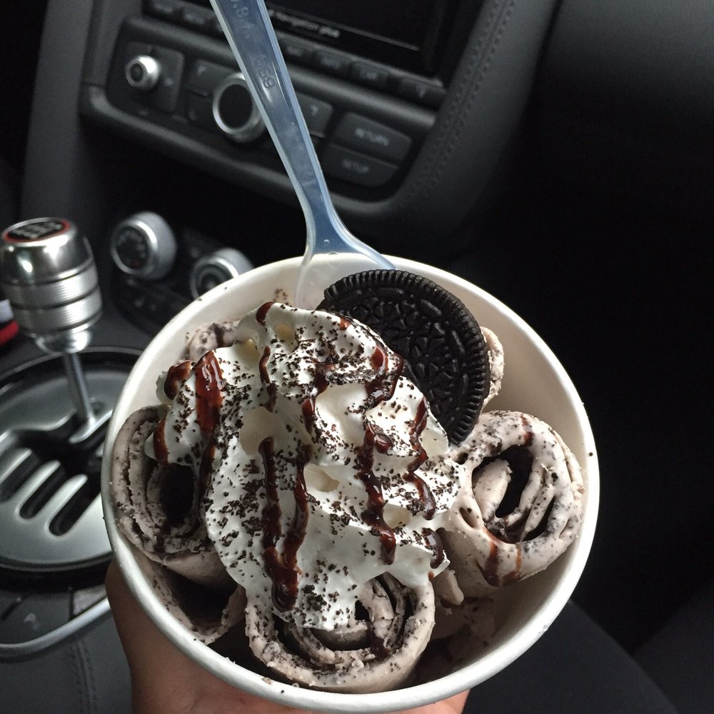 Arctic Bites - Peppermint oreo - Ice Cream & Frozen Yogurt Near Me - Toronto, Ontario