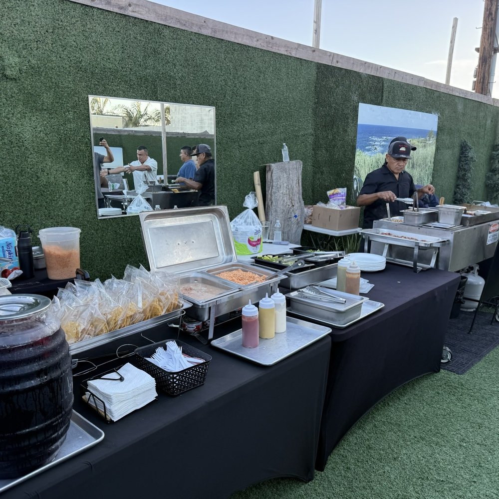 Super Tacos California - Caterers Near Me