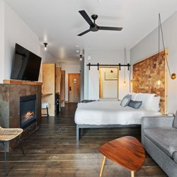 Inn at Discovery Coast