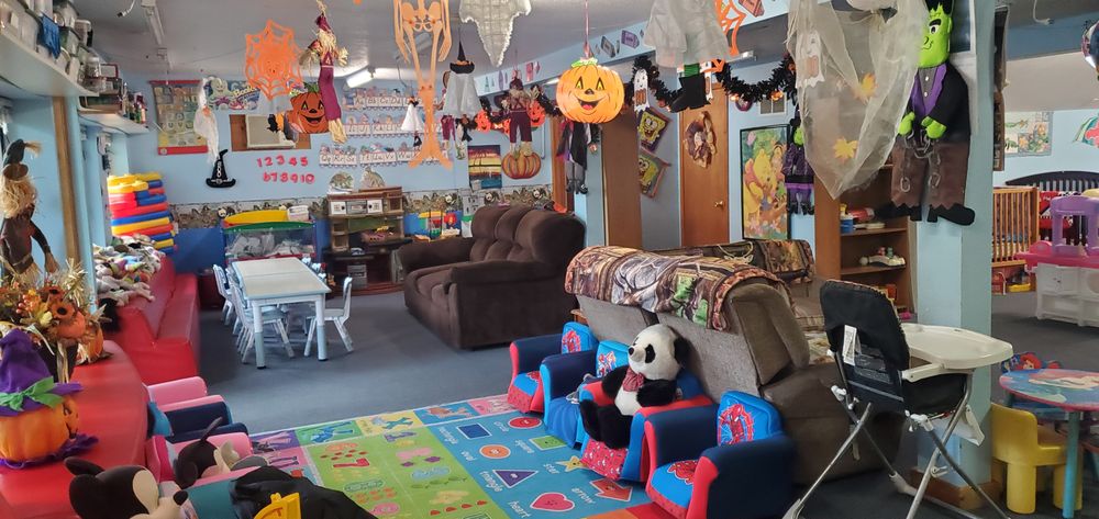 Creative Kiddie Care - childcare center in Lannon, WI