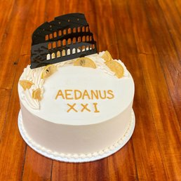 Limoncello flavored buttercream frosting birthday cake with Roman theme Limoncello flavored buttercream frosting birthday cake with Roman theme