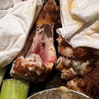 Olive Garden Italian Restaurant - Medium rare chicken - Italian Near Me - Hampton, Virginia Olive Garden Italian Restaurant - Medium rare chicken - Italian Near Me - Hampton, Virginia