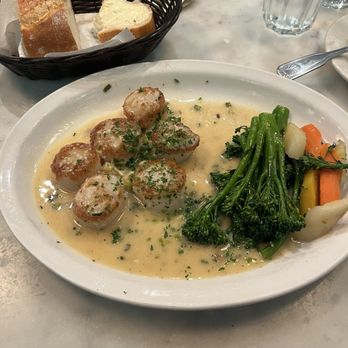 Sotto Mare - Sea Scallop Saute - Seafood Near Me - San Francisco, California Sotto Mare - Sea Scallop Saute - Seafood Near Me - San Francisco, California