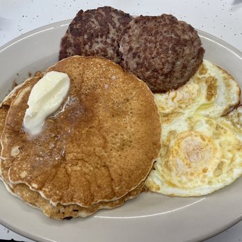 Eddie's Cafe - Pancakes w/sausage and over easy eggs - Breakfast & Brunch Near Me - San Francisco, California Eddie's Cafe - Pancakes w/sausage and over easy eggs - Breakfast & Brunch Near Me - San Francisco, California