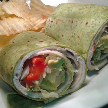 Quinn's Cafe - Spinach Wrap with Chips - Breakfast & Brunch Near Me - Hockessin, Delaware