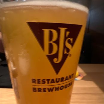 BJ's Restaurant & Brewhouse - NitWit - Belgian White - New American Near Me - Framingham, Massachusetts BJ's Restaurant & Brewhouse - NitWit - Belgian White - New American Near Me - Framingham, Massachusetts