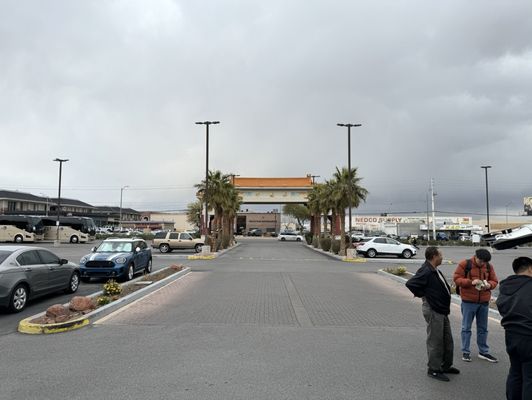 Chinatown Plaza by null