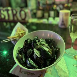 Le Comptoir - Mussels with butter and white wine sauce