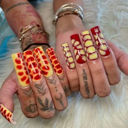 Lavue Nail Lounge