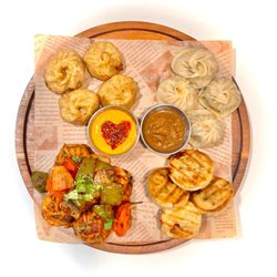 Momo Platter