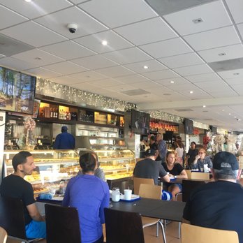 Kasalta - Busy on a Saturday morning. - Spanish Near Me - San Juan, Puerto Rico