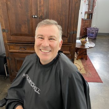 Chateau Salon - After haircut - Hair Salons Near Me - Dundee, Oregon Chateau Salon - After haircut - Hair Salons Near Me - Dundee, Oregon