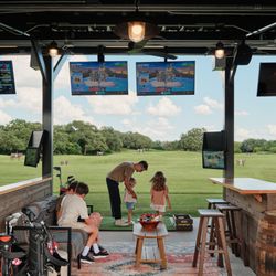 Hill Country Golf Club - Toptracer Range