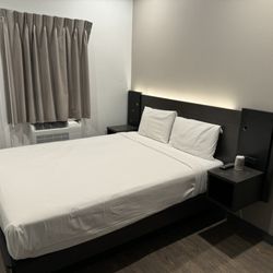 Motel 6 - Decent, clean bed.