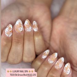 Luxury Nail Spa