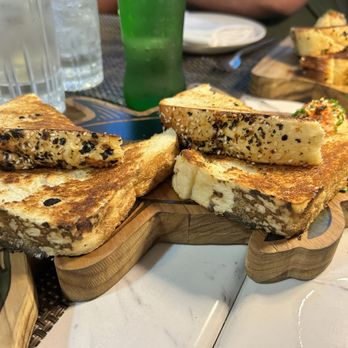 Bexley Fish & Raw Bar - Milk bread - Seafood Near Me - Summerville, South Carolina