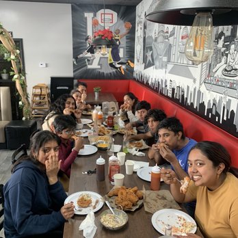 Noya Kitchen - Wings Wings Crispy Chicken Sandwich 15 Piece Mixed Chicken - Indian Near Me - Los Angeles, California