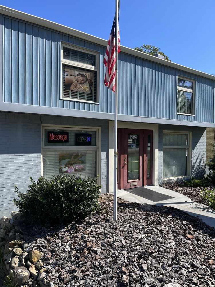 GOLDEN FINGER BODYWORK - Updated May 2024 - 14 Photos - 6553 Saltsburg Rd, Pittsburgh