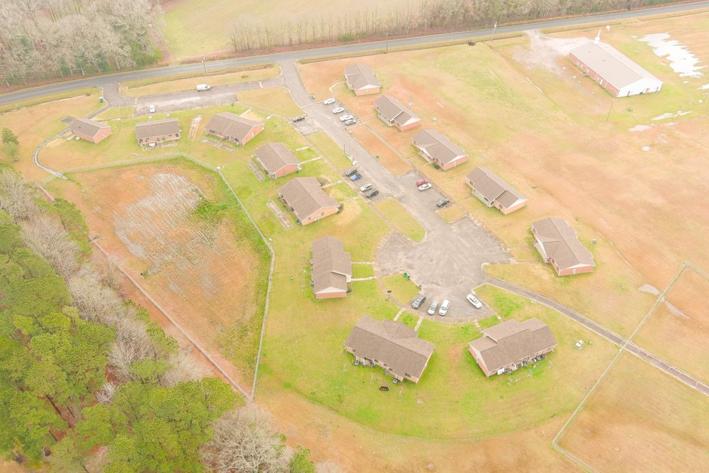 C&J STORM REPAIR TEAM Updated October 2024 Request a Quote 447