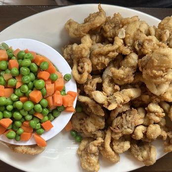 Bay Haven Lobster Pound - Fried whole Clams With 2 side $39.99 - Seafood Near Me - Cornish, Maine Bay Haven Lobster Pound - Fried whole Clams With 2 side $39.99 - Seafood Near Me - Cornish, Maine