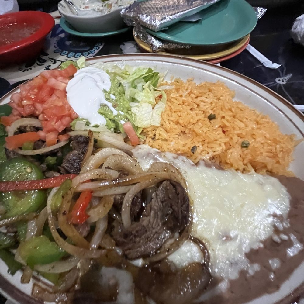 El Paso Mexican Restaurant - Lunch Lunch Fajita Steak - Mexican Near Me - Springfield, Virginia El Paso Mexican Restaurant - Lunch Lunch Fajita Steak - Mexican Near Me - Springfield, Virginia