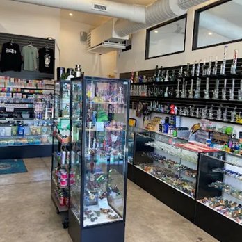 Smoking Burnouts Smoke Shop - Tobacco Shops Near Me - Austin, Texas Smoking Burnouts Smoke Shop - Tobacco Shops Near Me - Austin, Texas