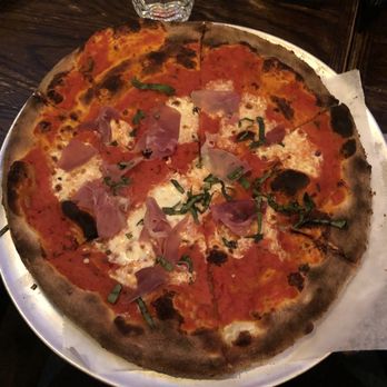 Prato 850 - Burrata Pizza - Gastropubs Near Me - Commack, New York