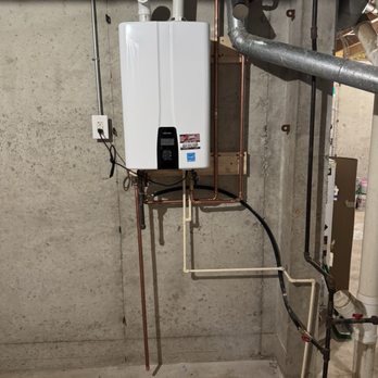 Cardinal Plumbing - New water heater - Plumbing Near Me - Alton, Illinois