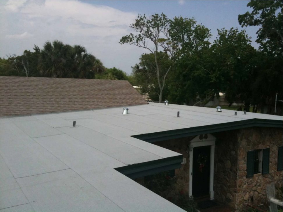 Slide of G & G Roofing