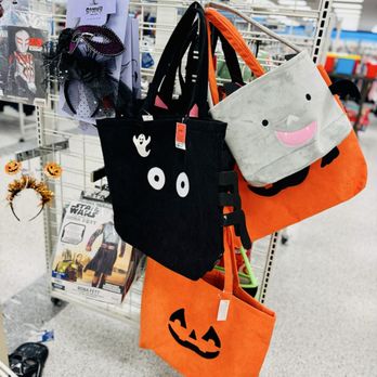 Ross Dress for Less - Halloween tote bags - Department Stores Near Me - Orange City, Florida Ross Dress for Less - Halloween tote bags - Department Stores Near Me - Orange City, Florida