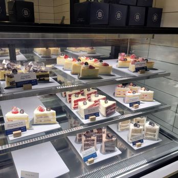 Paris Baguette - Display case - Bakeries Near Me - Santa Rosa, California Paris Baguette - Display case - Bakeries Near Me - Santa Rosa, California