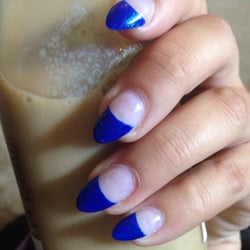 Hi Tek Nail - These guys did a really good job of fixing my nails. Was very happy even though I came in as one of their last customers.