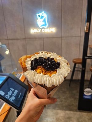 Holy Crepe by null